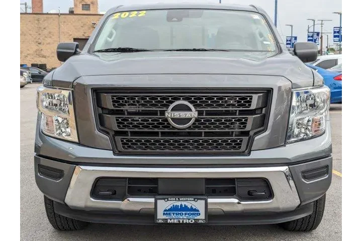 $32998 : Nissan Titan 2023 4x4 S 4dr image 9