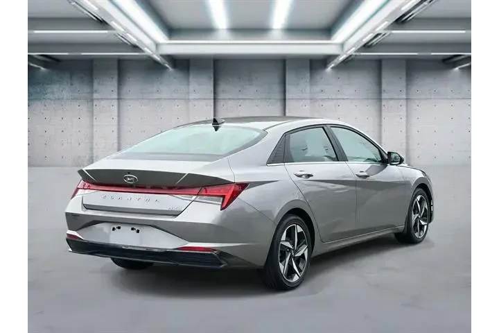 $17995 : Hyundai ELANTRA Hybrid 2023 image 5