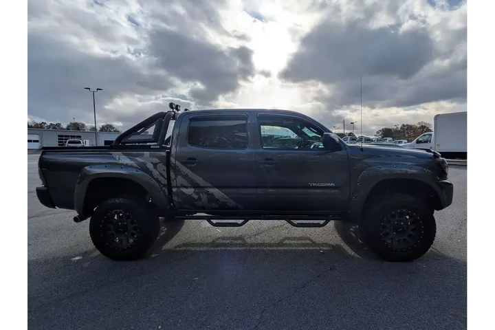 $17991 : Toyota Tacoma 2013 4x2 PreRu image 5