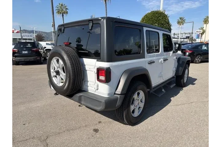 $22967 : Jeep Wrangler Unlimited 2020 image 5