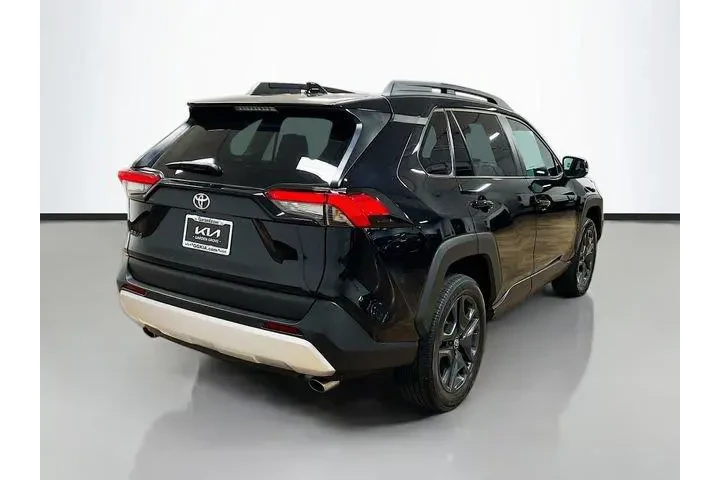 $28559 : Toyota RAV4 2023 AWD Adventu image 7