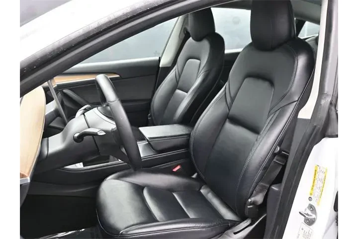 $18562 : Tesla Model 3 2022 4dr Sedan image 9