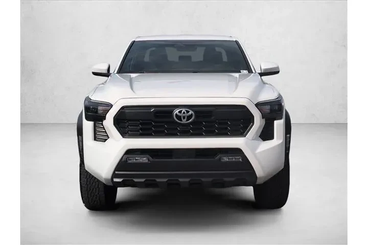 $39644 : Toyota Tacoma 2025 4x4 SR5 4 image 2