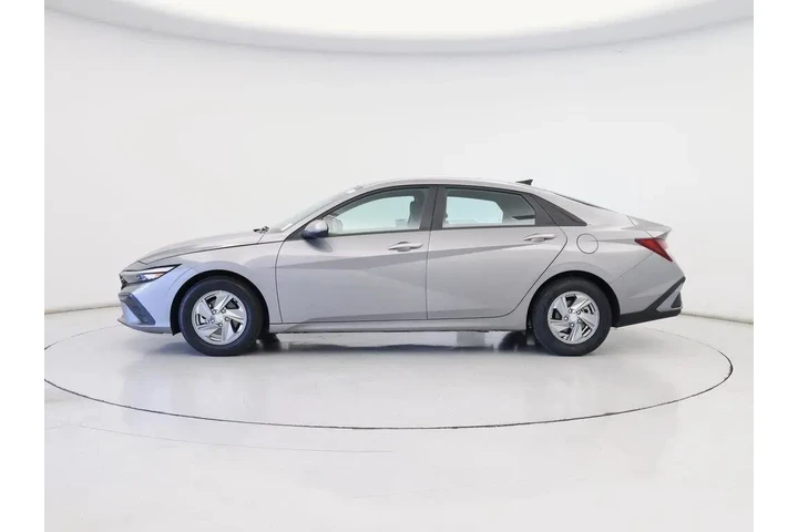 $21998 : Hyundai ELANTRA 2024 SE 4dr image 3