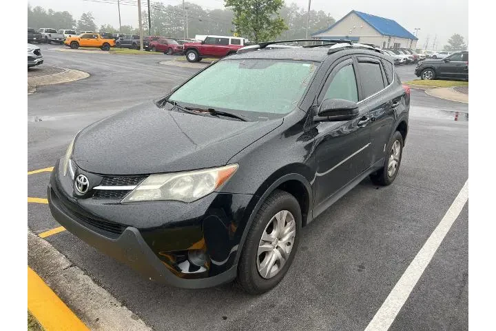 $13786 : Toyota RAV4 2015 LE 4dr SUV image 1