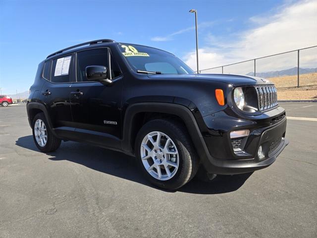 $19510 : Pre-Owned 2020 RENEGADE LATIT image 1