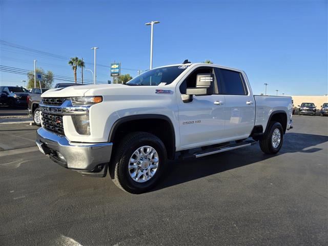 $54453 : Pre-Owned 2023 Silverado 2500 image 2