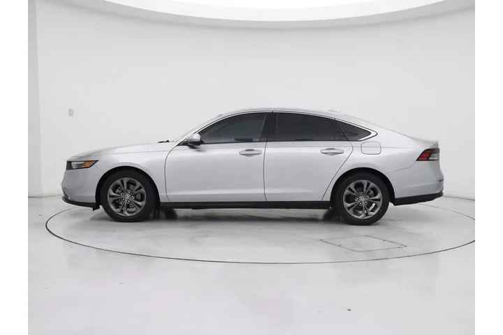 $25998 : Honda Accord 2024 EX 4dr Sed image 3