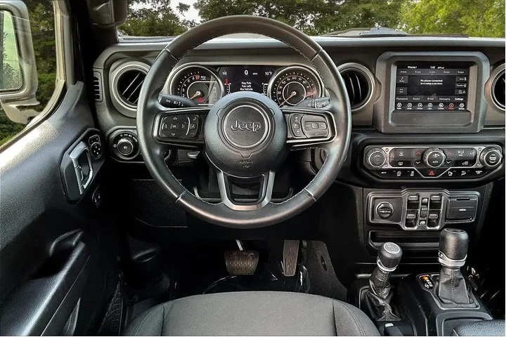 $27500 : Jeep Wrangler Unlimited 2021 image 8