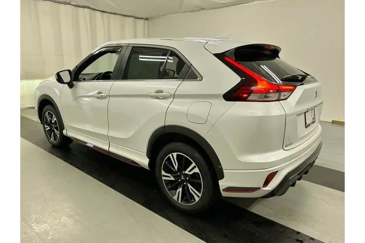 $25990 : Mitsubishi Eclipse Cross 202 image 7