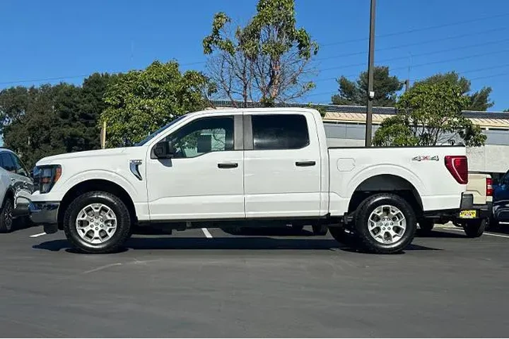 $35891 : Ford F-150 2023 4x4 XLT 4dr image 10