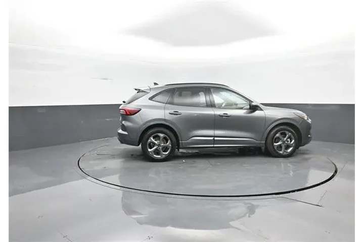 $22548 : Ford Escape 2023 AWD ST-Line image 8