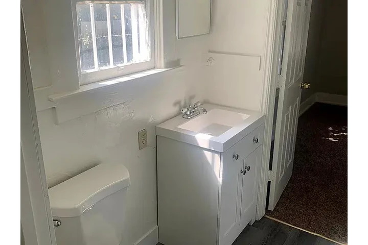 $900 : casa de 2 baños image 7