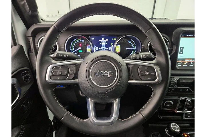 $30998 : Jeep Wrangler Unlimited 2022 image 10