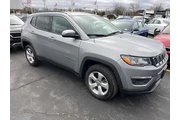 $19588 : Jeep Compass 2021 4x4 Latitu thumbnail
