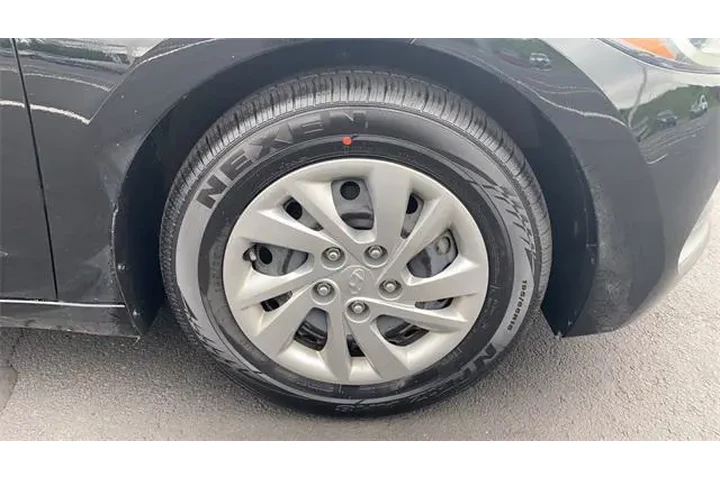 $10995 : Hyundai ELANTRA 2018 SE 4dr image 10