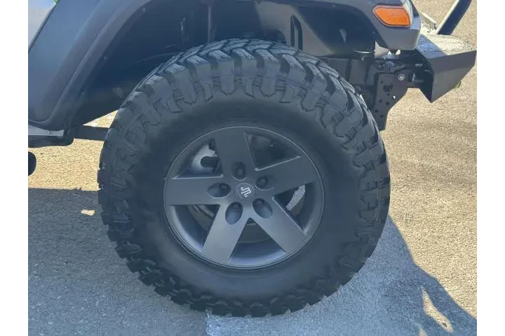 $25390 : Jeep Wrangler Unlimited 2020 image 8