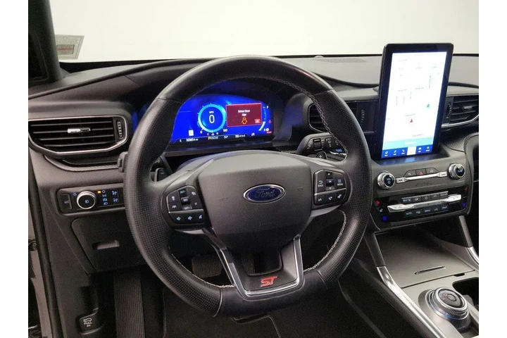 $33998 : Ford Explorer 2020 AWD ST 4d image 10