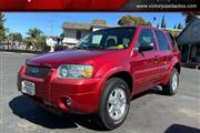 2007 Escape Limited en Stockton