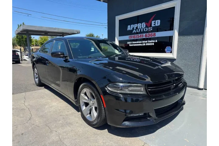 $10998 : 2016 Charger SXT image 2