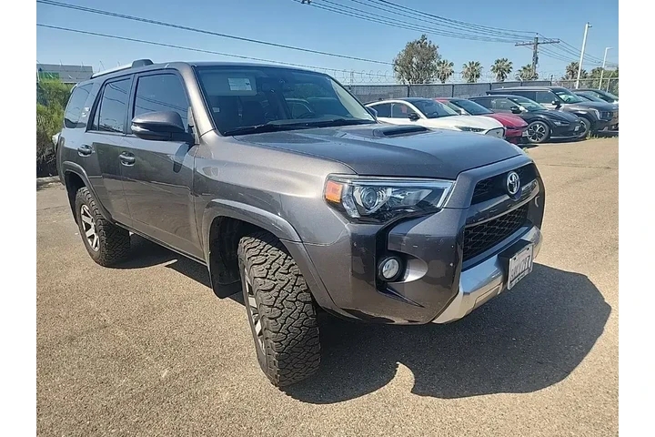 $30991 : Toyota 4Runner 2017 4x4 TRD image 1