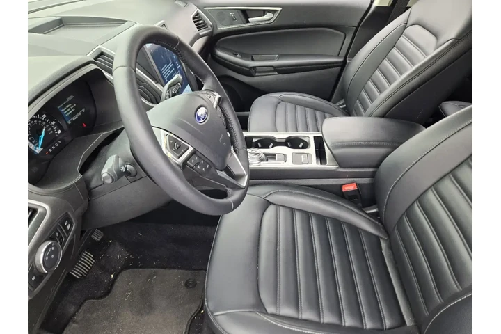 $27359 : Ford Edge 2024 AWD ST-Line 4 image 8