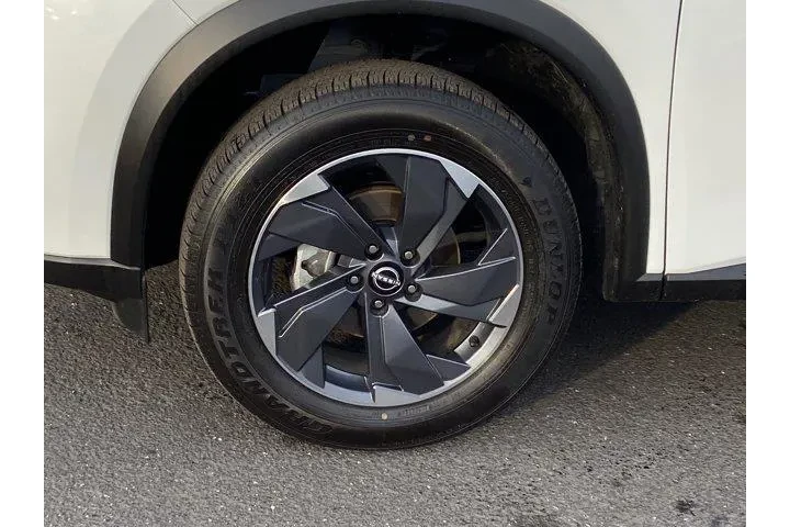 $20987 : Nissan Rogue 2025 SV 4dr Cro image 8