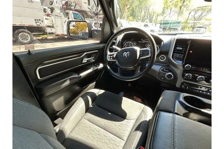 $36000 : Ram 1500 2025 4x2 Big Horn 4 image 9