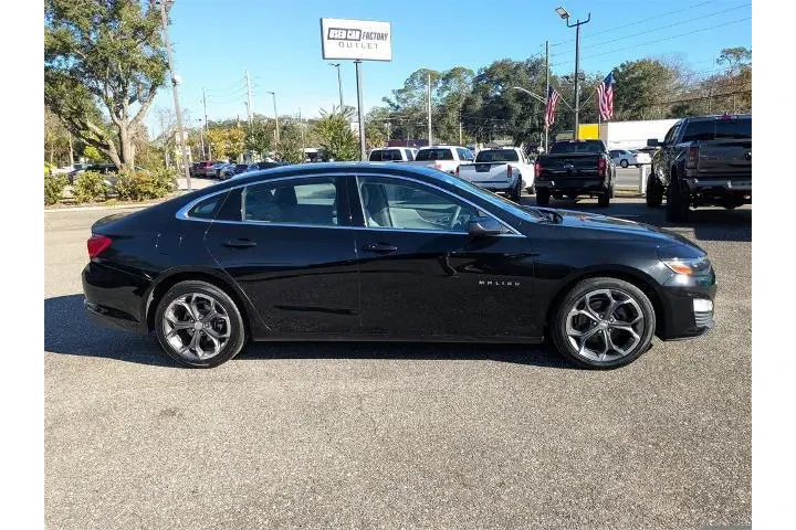 $15800 : Chevrolet Malibu 2023 LT 4dr image 3