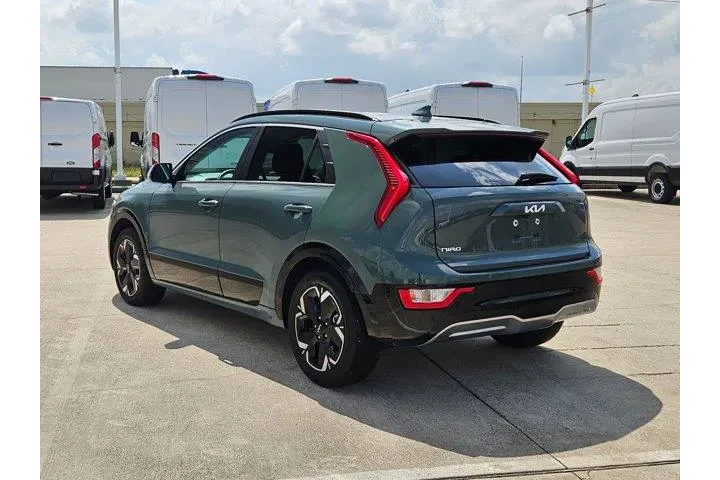 $24114 : Kia Niro EV 2024 Wind 4dr Cr image 5