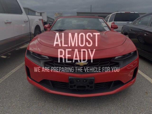 2020 Camaro LT image 2