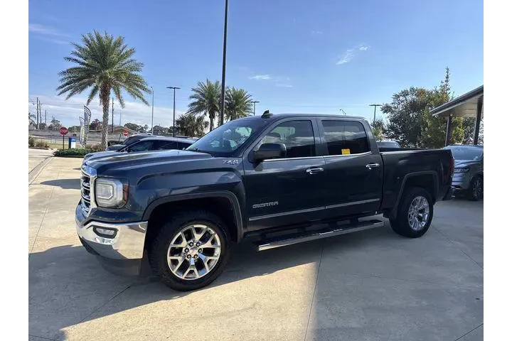 $25880 : GMC Sierra 1500 2017 4x4 SLT image 4
