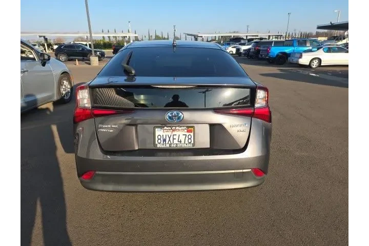 $18900 : Toyota Prius 2021 AWD LE AWD image 5