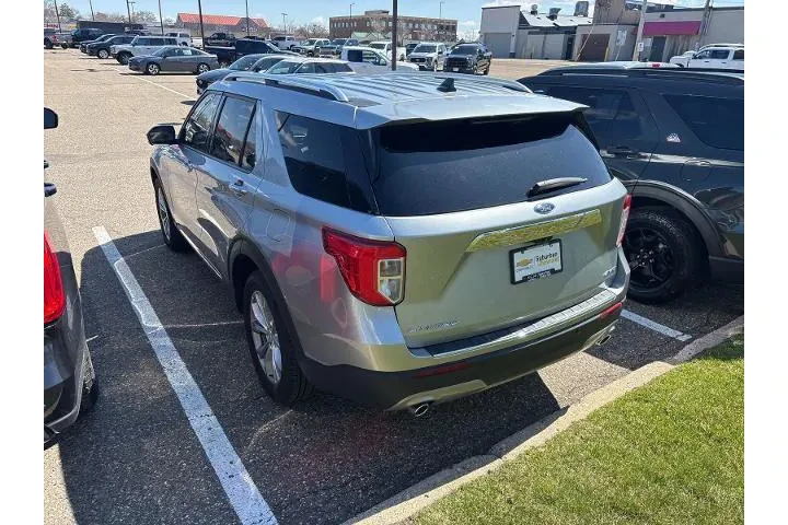 $33662 : Ford Explorer 2023 AWD Limit image 4