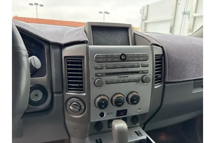 $9589 : Nissan Titan 2006 LE 4dr Cre image 8