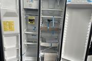 $650 : Refrigerator new GE thumbnail