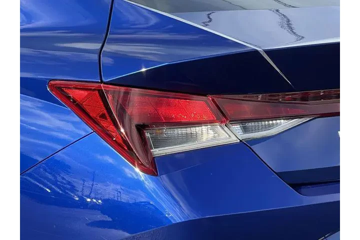 $17000 : Hyundai ELANTRA 2023 SEL 4dr image 8