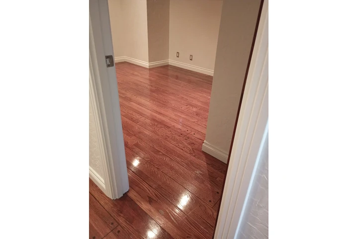 $1200 : Cuartos image 6