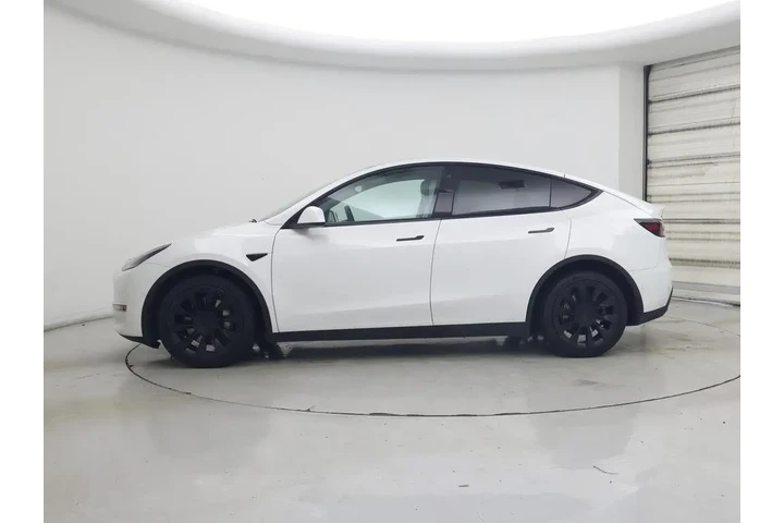 $31998 : Tesla Model Y 2021 AWD Long image 3