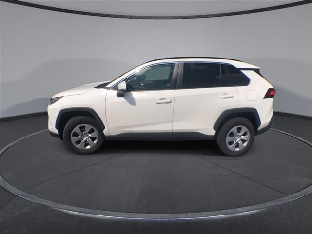 $24900 : PRE-OWNED 2021 TOYOTA RAV4 LE image 5