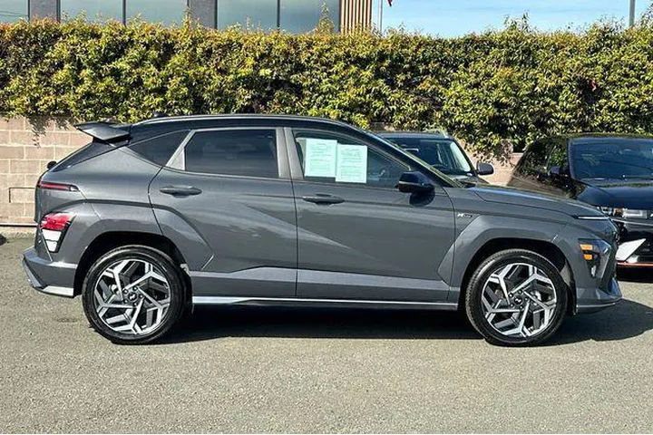 $23690 : Hyundai KONA 2024 AWD N Line image 3