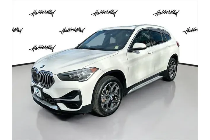 $21995 : BMW X1 2021 AWD xDrive28i 4d image 1