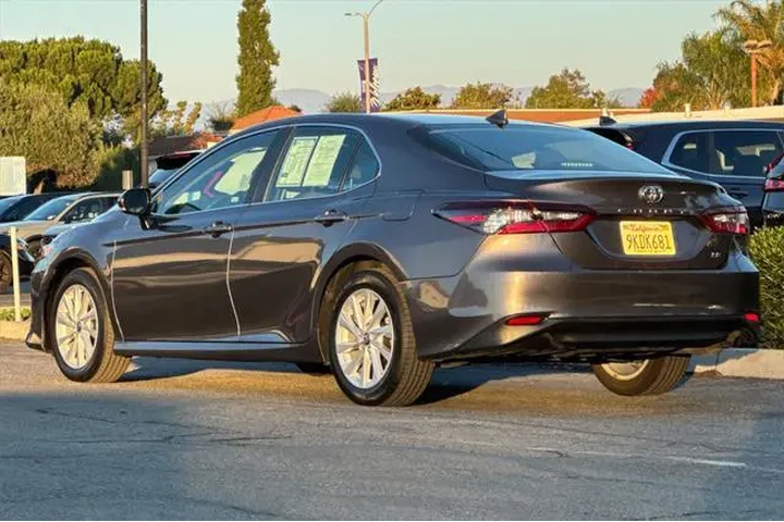 $24498 : Toyota Camry 2024 LE 4dr Sed image 5