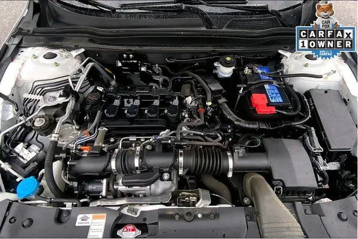 $24985 : Honda Accord 2022 LX 4dr Sed image 10