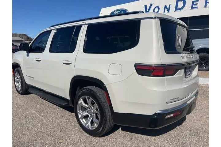 $34983 : Jeep Wagoneer 2022 4x4 Serie image 7