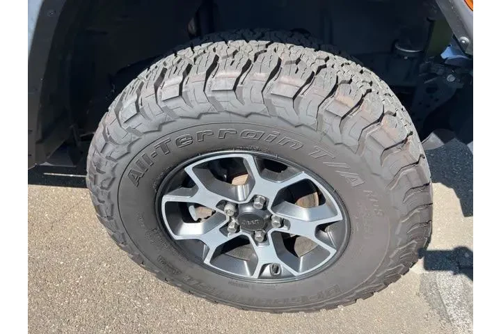 $30478 : Jeep Wrangler Unlimited 2021 image 9