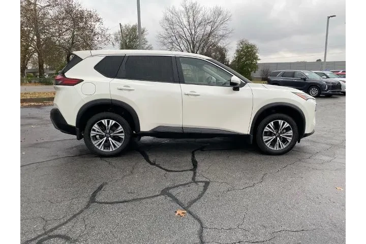 $22999 : Nissan Rogue 2023 SV 4dr Cro image 8