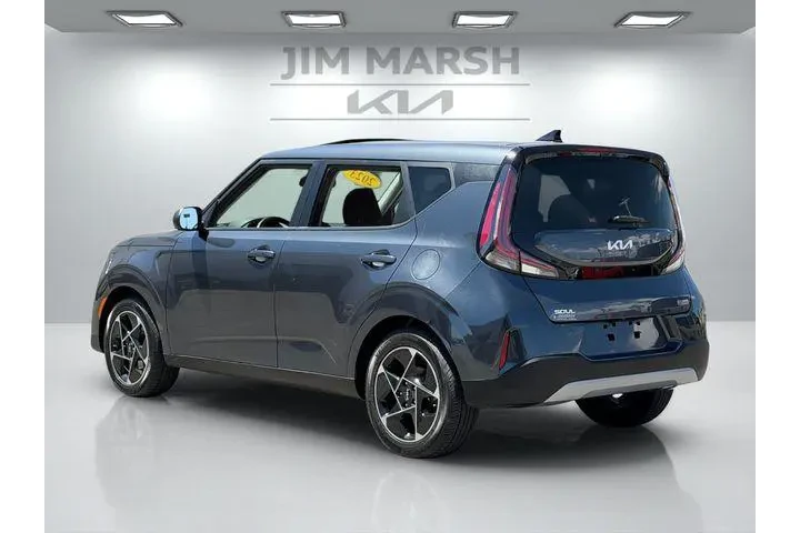 $20988 : Kia Soul 2023 EX 4dr Crossov image 4