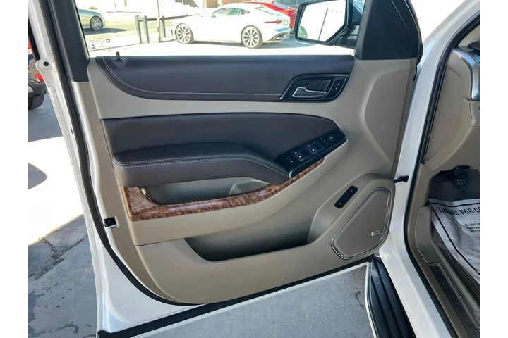2019 Tahoe Premier 2WD image 10