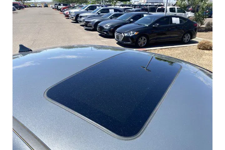 $20998 : Hyundai ELANTRA 2024 SEL 4dr image 9